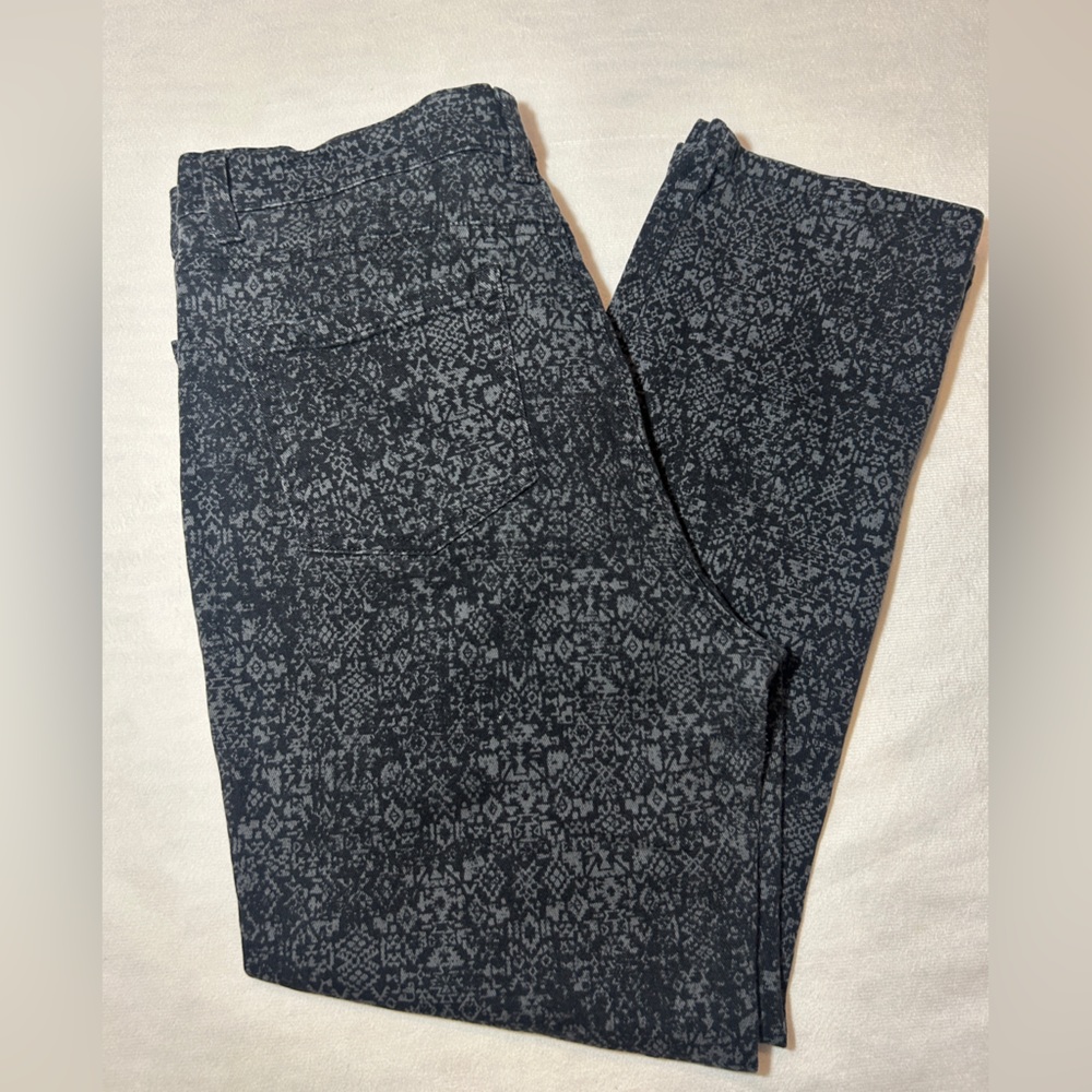 Gloria Vanderbilt Geometric Patterned Jeans